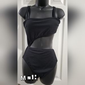 Women's swimsuit